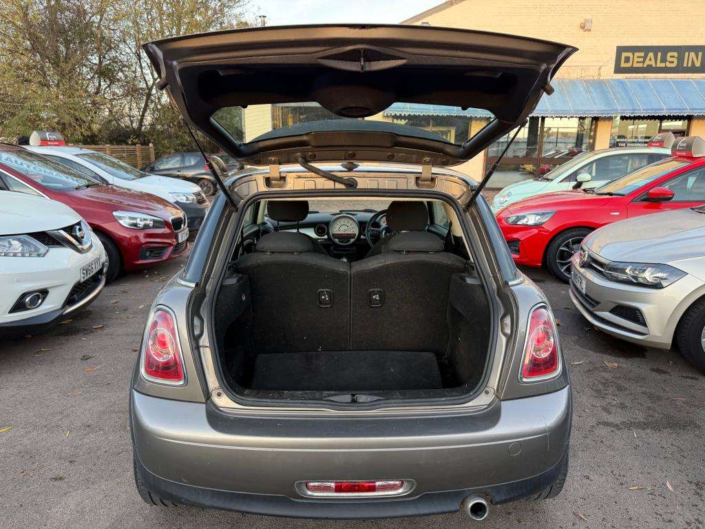 2011 MINI HATCH 2011 MINI HATCH