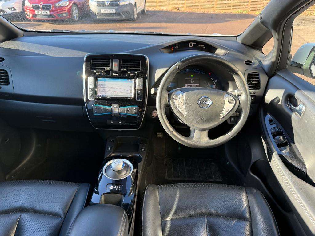 2015 NISSAN LEAF 2015 NISSAN LEAF