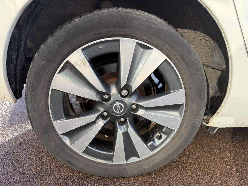 2015 NISSAN LEAF 2015 NISSAN LEAF