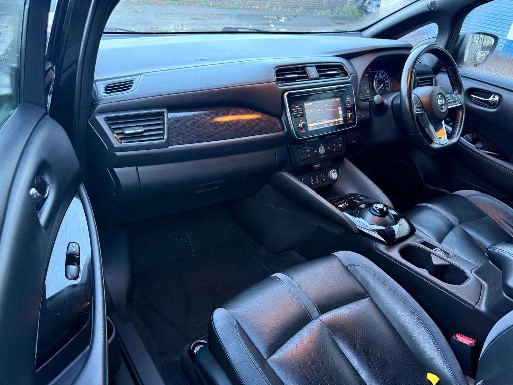 2018 NISSAN LEAF 2018 NISSAN LEAF