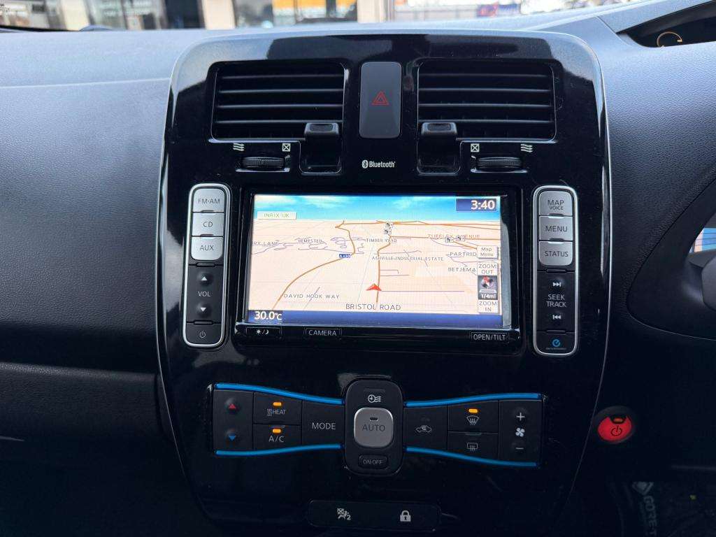 2015 NISSAN LEAF 2015 NISSAN LEAF