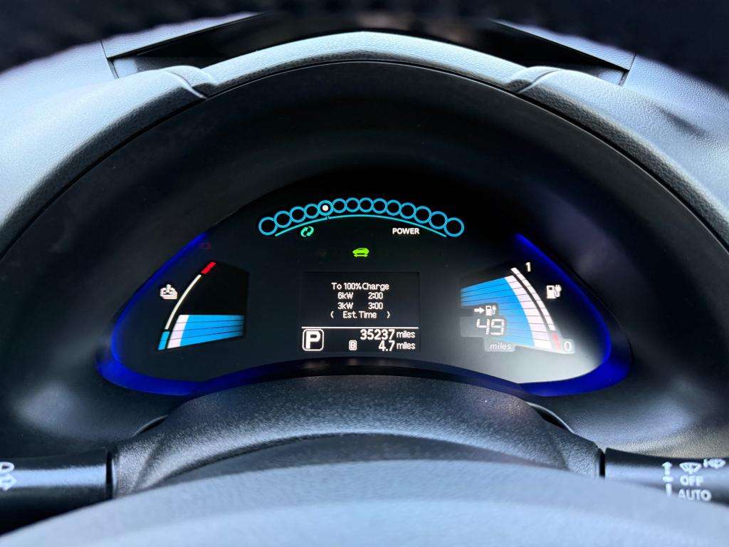 2015 NISSAN LEAF 2015 NISSAN LEAF