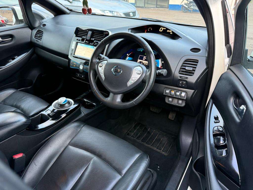 2015 NISSAN LEAF 2015 NISSAN LEAF