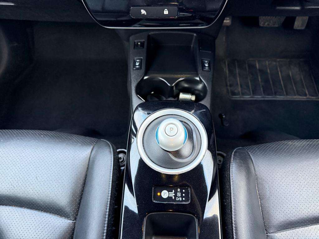 2015 NISSAN LEAF 2015 NISSAN LEAF