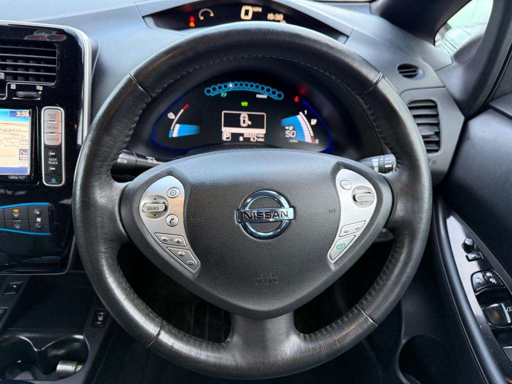 2015 NISSAN LEAF 2015 NISSAN LEAF