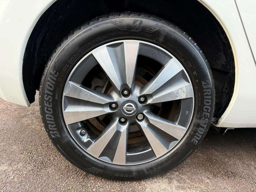 2015 NISSAN LEAF 2015 NISSAN LEAF