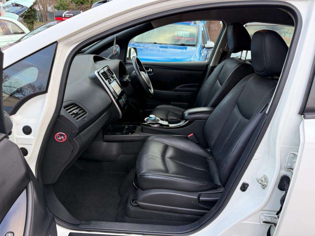 2015 NISSAN LEAF 2015 NISSAN LEAF