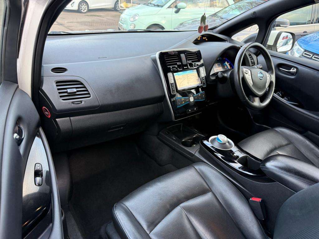 2015 NISSAN LEAF 2015 NISSAN LEAF