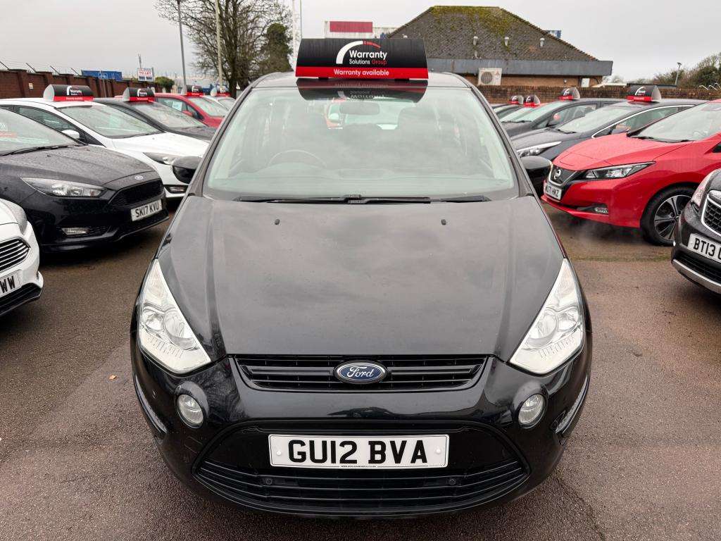 A 2012 FORD S-MAX Zetec Tdci 140 A 2012 FORD S-MAX Zetec Tdci 140