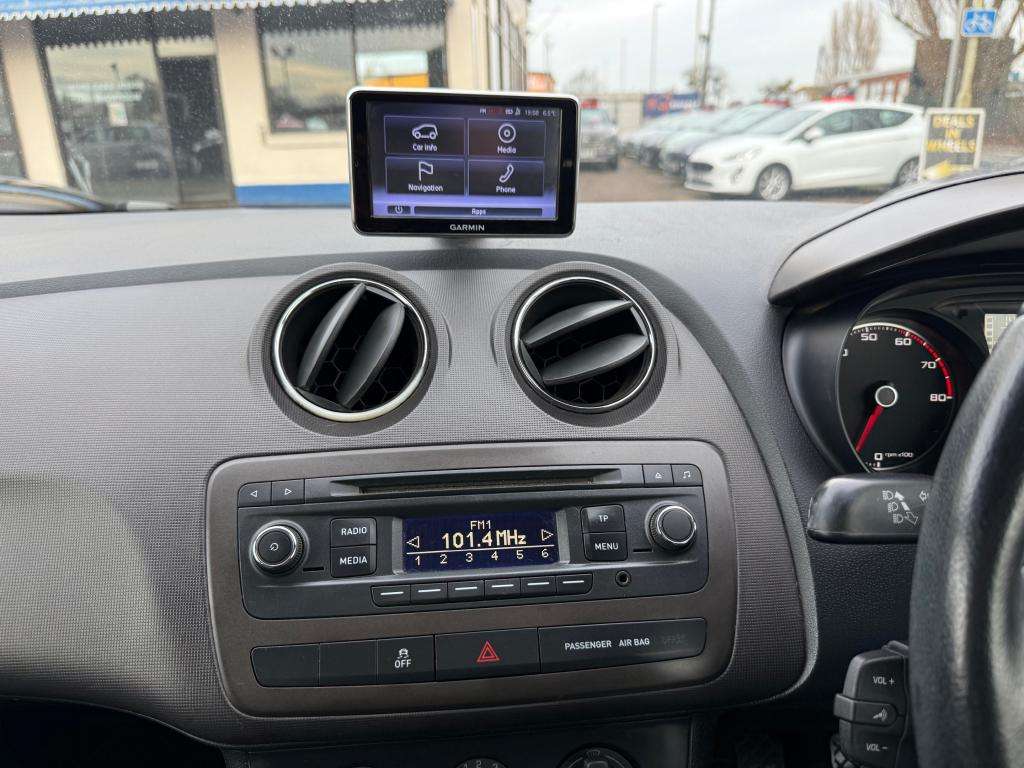 2013 SEAT IBIZA 2013 SEAT IBIZA