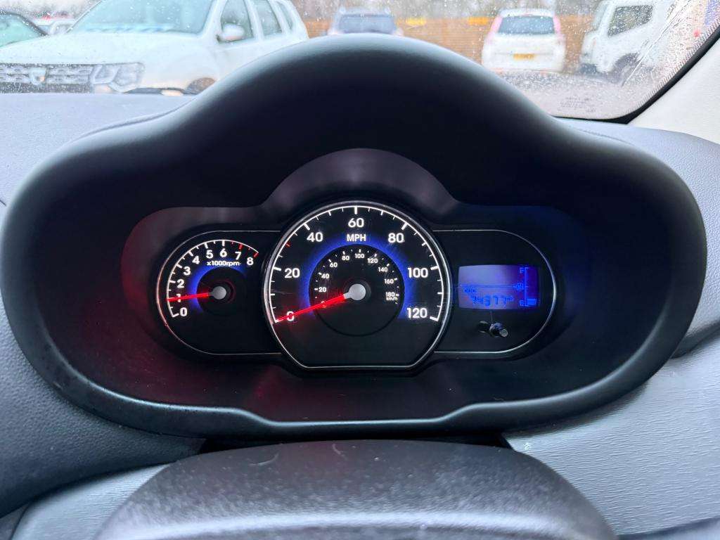 2011 HYUNDAI I10 2011 HYUNDAI I10