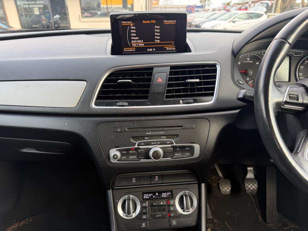 2013 AUDI Q3 2013 AUDI Q3