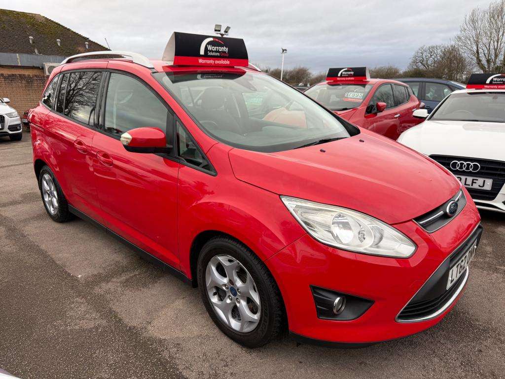 A 2013 FORD C-MAX Grand C-max Zetec T A 2013 FORD C-MAX Grand C-max Zetec T