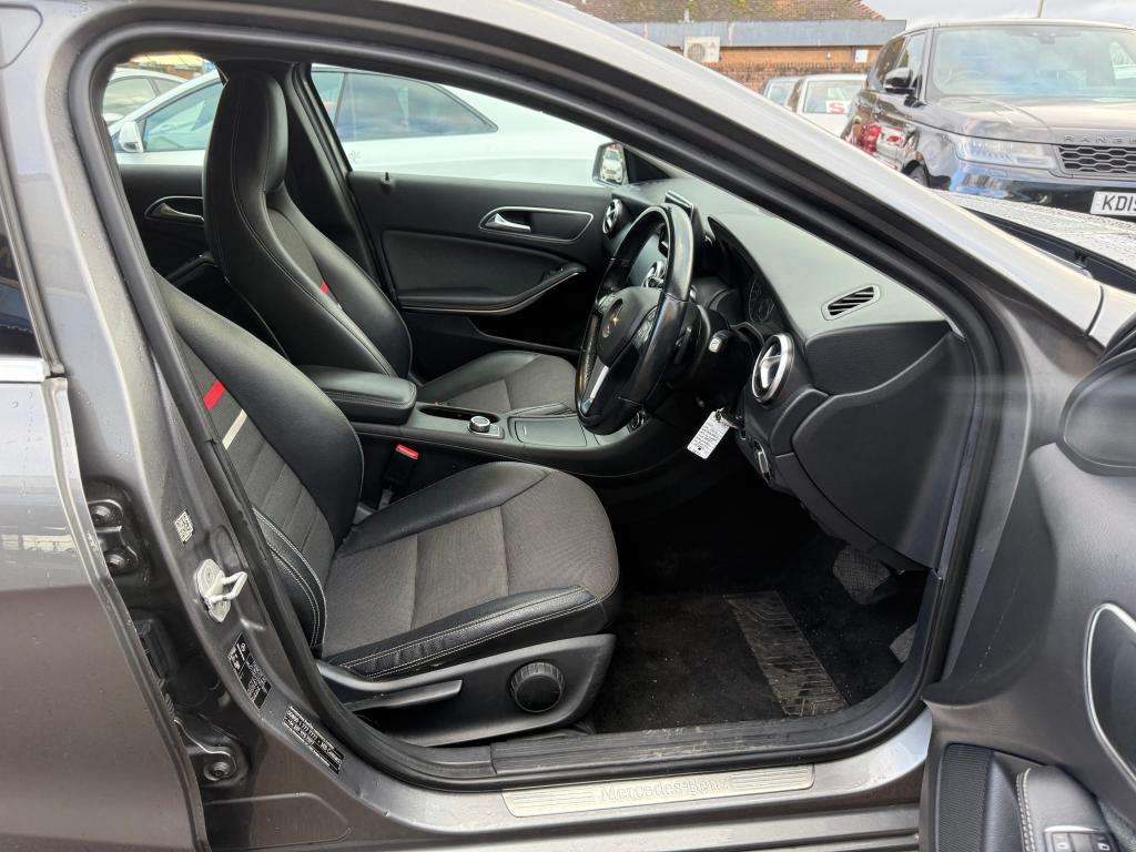 2014 MERCEDES-BENZ A-CLASS 2014 MERCEDES-BENZ A-CLASS