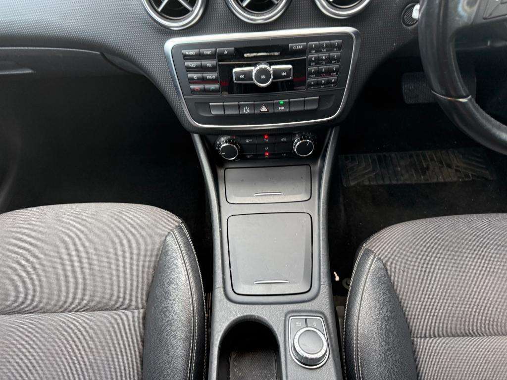 2014 MERCEDES-BENZ A-CLASS 2014 MERCEDES-BENZ A-CLASS