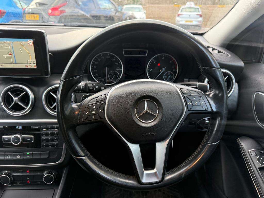 2014 MERCEDES-BENZ A-CLASS 2014 MERCEDES-BENZ A-CLASS