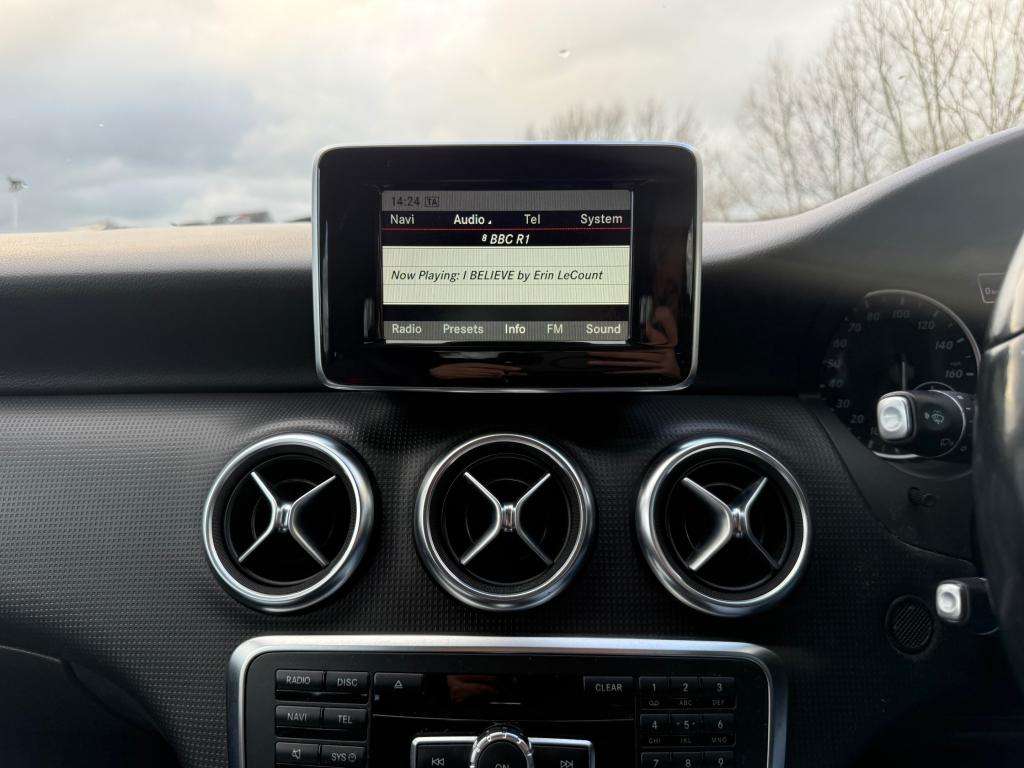 2014 MERCEDES-BENZ A-CLASS 2014 MERCEDES-BENZ A-CLASS