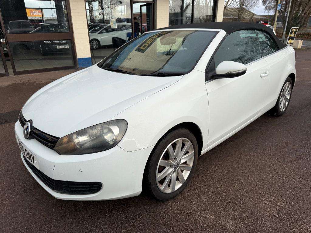 A 2015 VOLKSWAGEN GOLF Se Bluemotion Technology Tdi A 2015 VOLKSWAGEN GOLF Se Bluemotion Technology Tdi