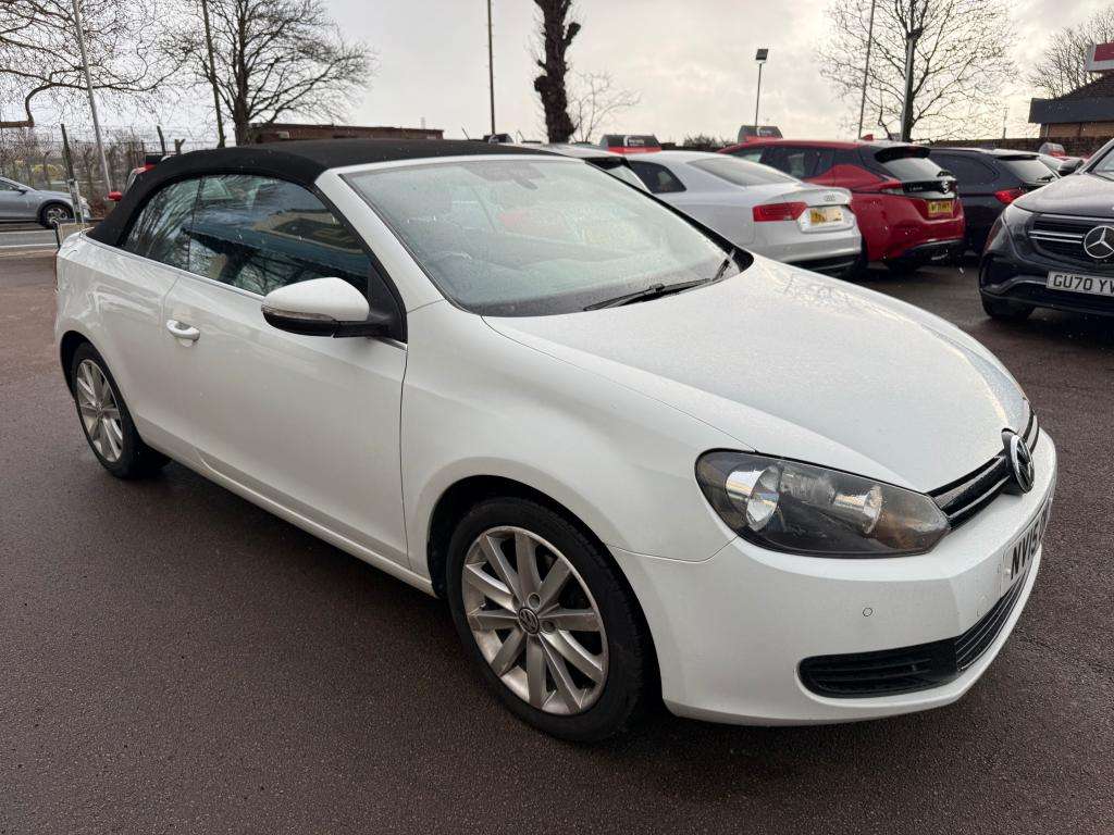 A 2015 VOLKSWAGEN GOLF Se Bluemotion Technology Tdi A 2015 VOLKSWAGEN GOLF Se Bluemotion Technology Tdi