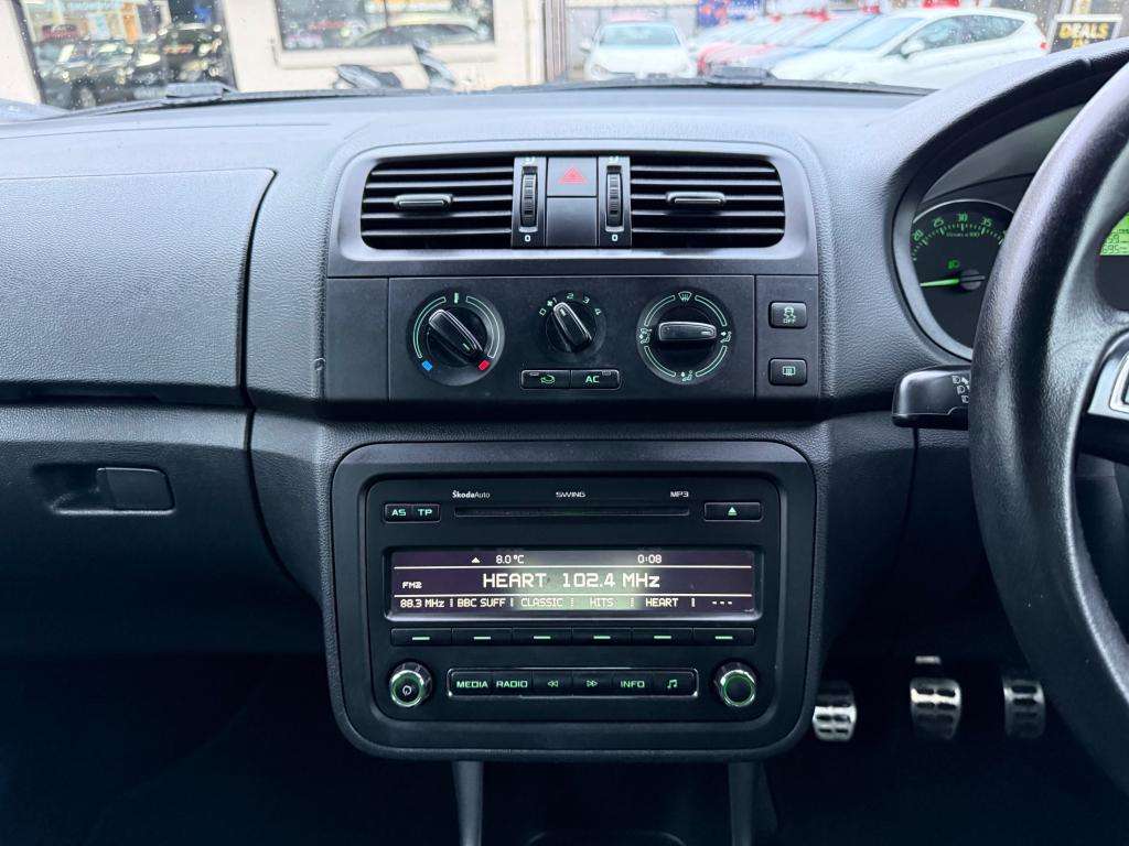 2013 SKODA ROOMSTER 2013 SKODA ROOMSTER