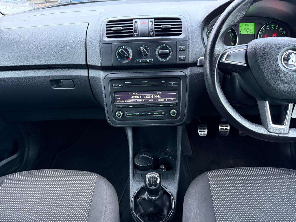 2013 SKODA ROOMSTER 2013 SKODA ROOMSTER