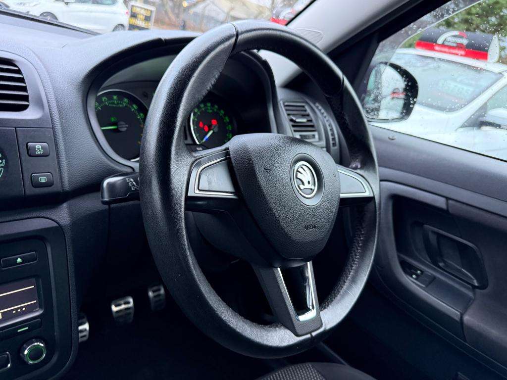 2013 SKODA ROOMSTER 2013 SKODA ROOMSTER