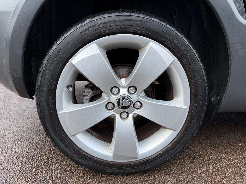 2013 SKODA ROOMSTER 2013 SKODA ROOMSTER