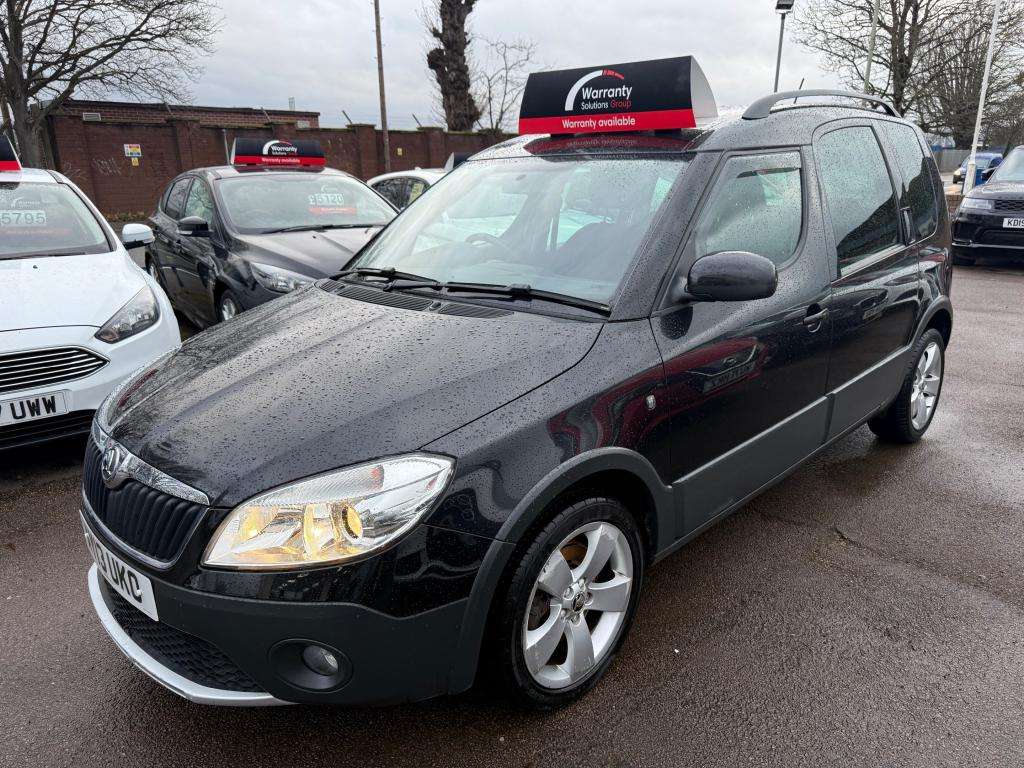 A 2013 SKODA ROOMSTER Scout Tdi Cr 90 A 2013 SKODA ROOMSTER Scout Tdi Cr 90