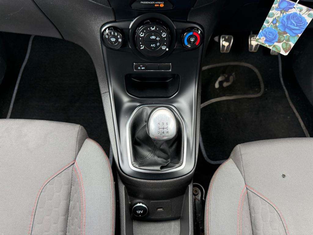 2017 FORD FIESTA 2017 FORD FIESTA