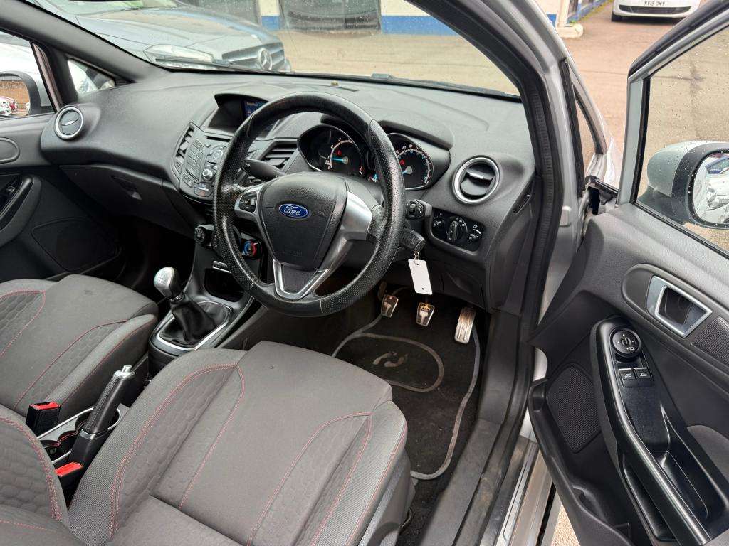 2017 FORD FIESTA 2017 FORD FIESTA