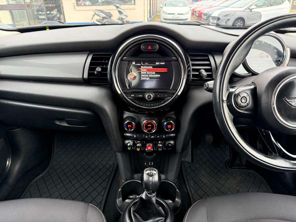 2017 MINI HATCH 2017 MINI HATCH