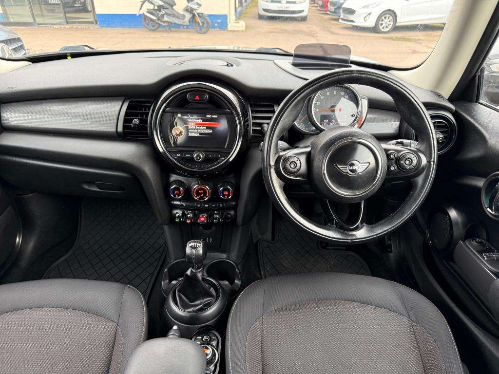 2017 MINI HATCH 2017 MINI HATCH