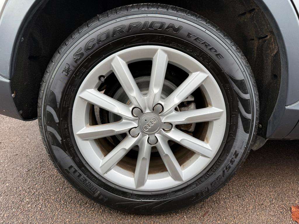 2013 AUDI Q3 2013 AUDI Q3