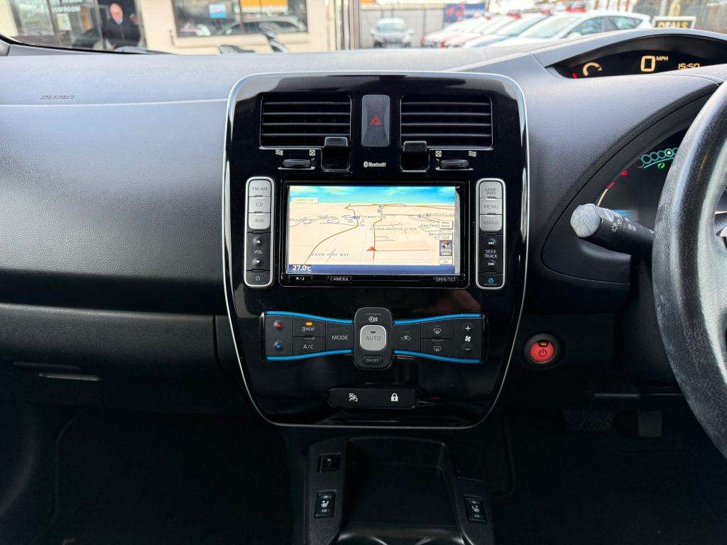 2015 NISSAN LEAF 2015 NISSAN LEAF
