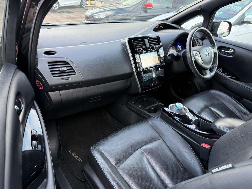 2015 NISSAN LEAF 2015 NISSAN LEAF