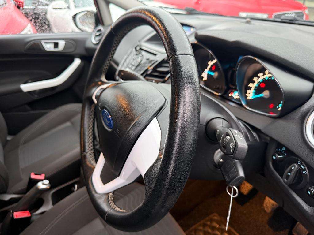 2016 FORD FIESTA 2016 FORD FIESTA