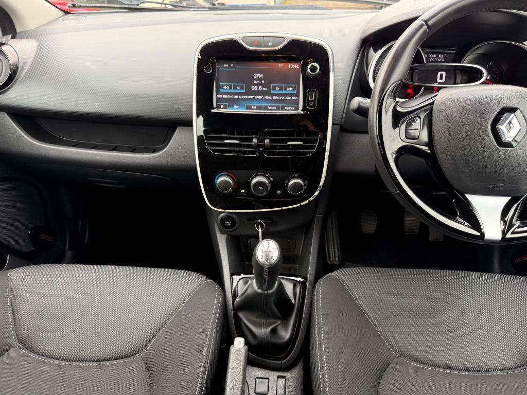 2016 RENAULT CLIO 2016 RENAULT CLIO