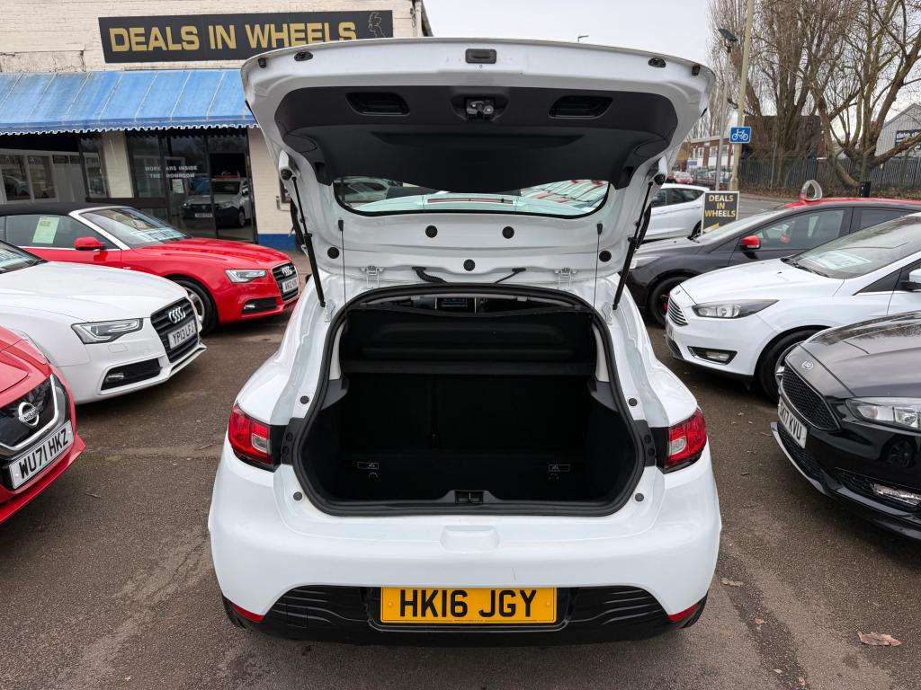 2016 RENAULT CLIO 2016 RENAULT CLIO