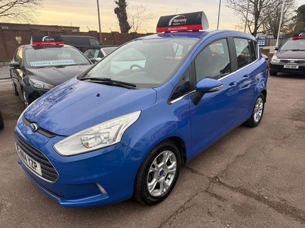 A 2014 FORD B-MAX Zetec A 2014 FORD B-MAX Zetec