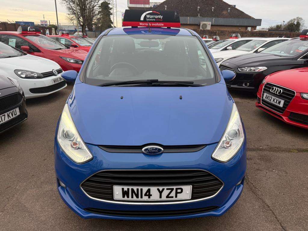 A 2014 FORD B-MAX Zetec A 2014 FORD B-MAX Zetec