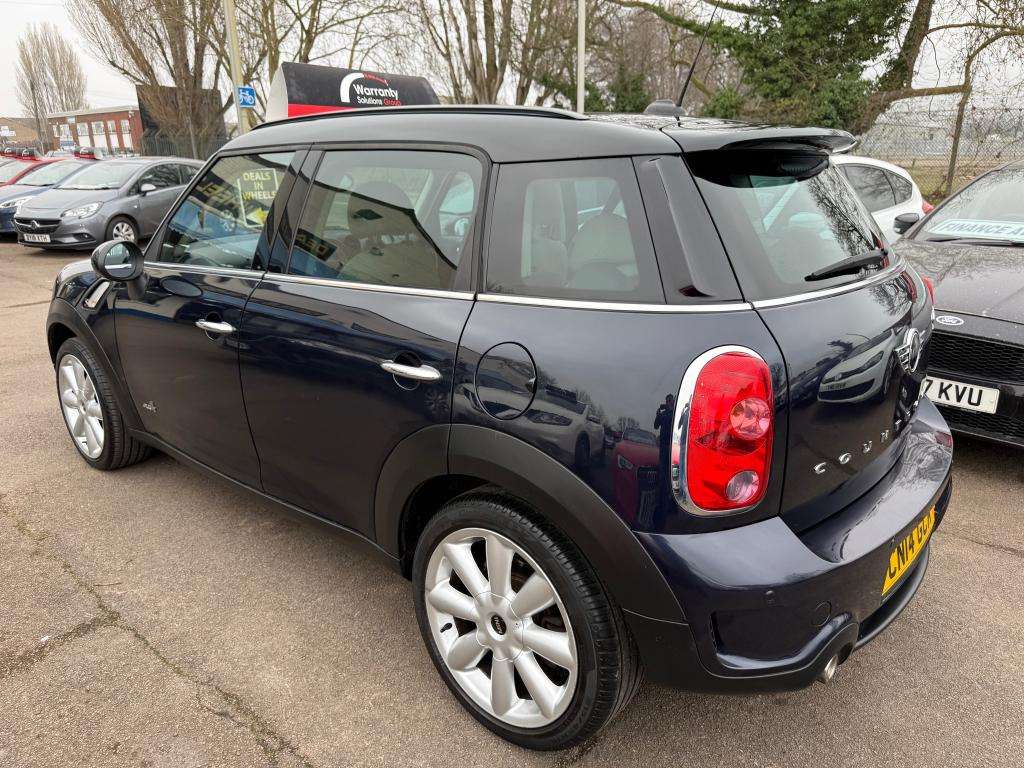 2014 MINI COUNTRYMAN 2014 MINI COUNTRYMAN