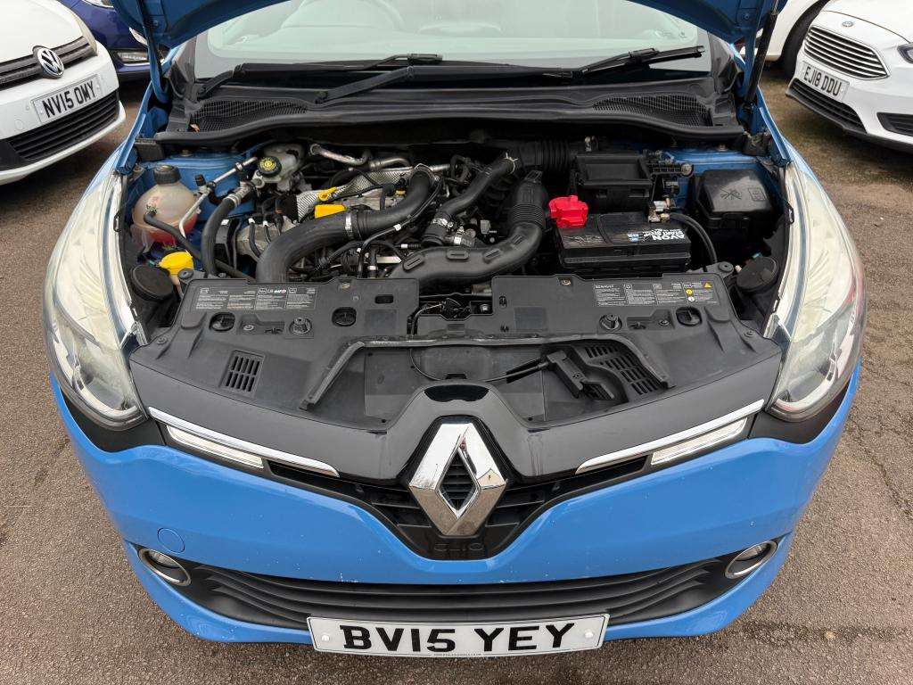 2015 RENAULT CLIO 2015 RENAULT CLIO