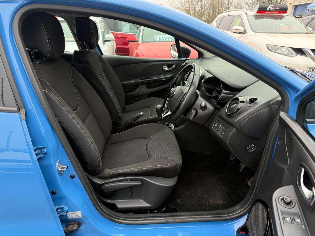 2015 RENAULT CLIO 2015 RENAULT CLIO