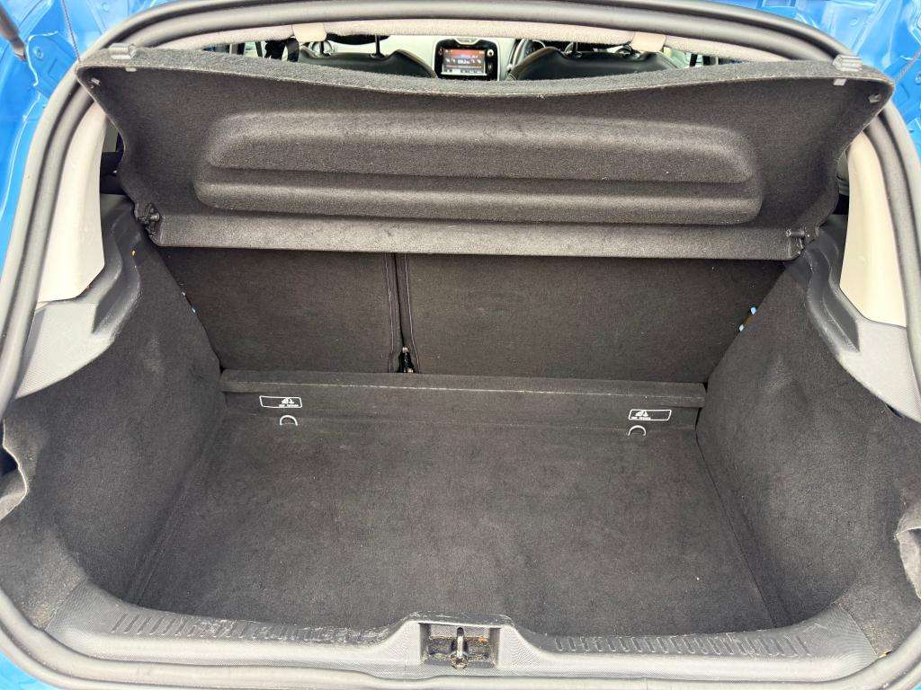 2015 RENAULT CLIO 2015 RENAULT CLIO