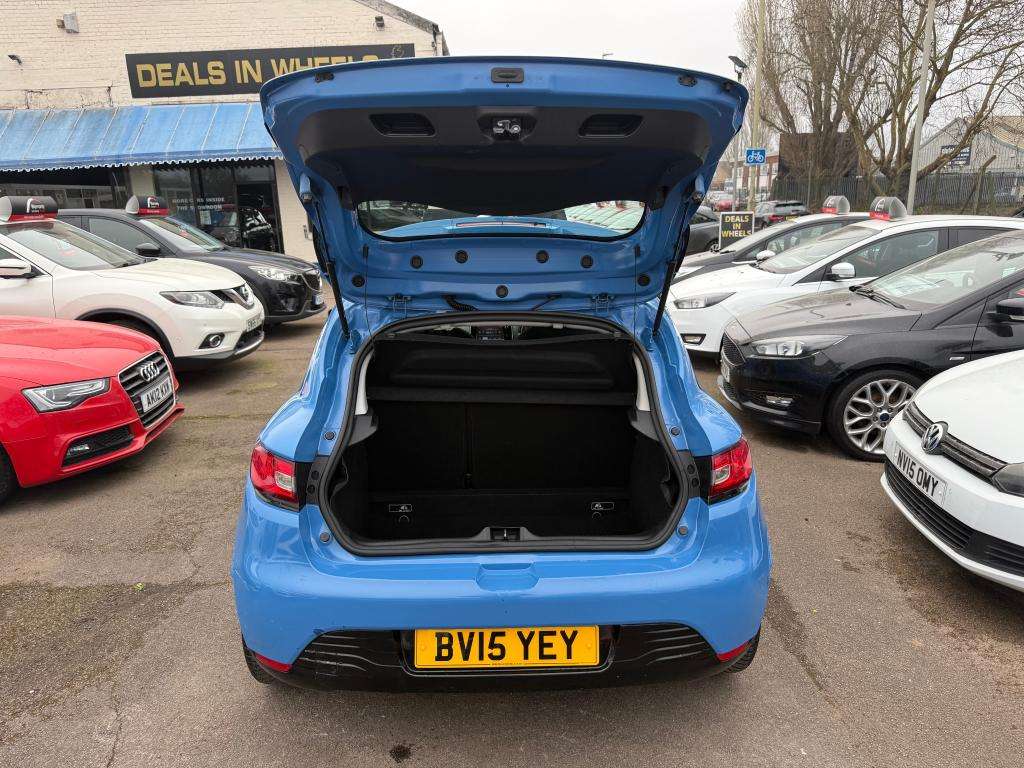 2015 RENAULT CLIO 2015 RENAULT CLIO