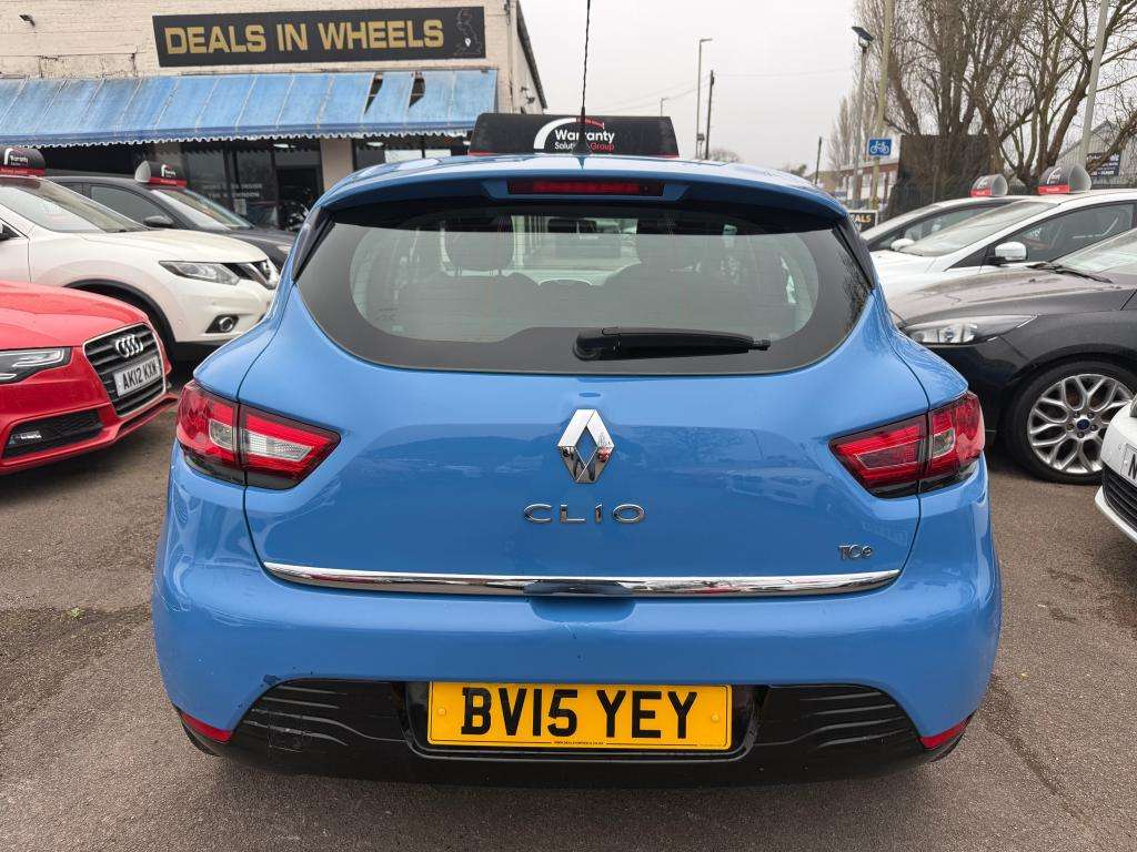2015 RENAULT CLIO 2015 RENAULT CLIO