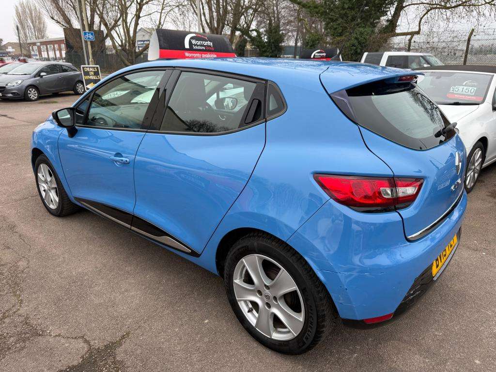 2015 RENAULT CLIO 2015 RENAULT CLIO