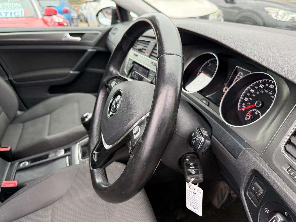 2013 VOLKSWAGEN GOLF 2013 VOLKSWAGEN GOLF