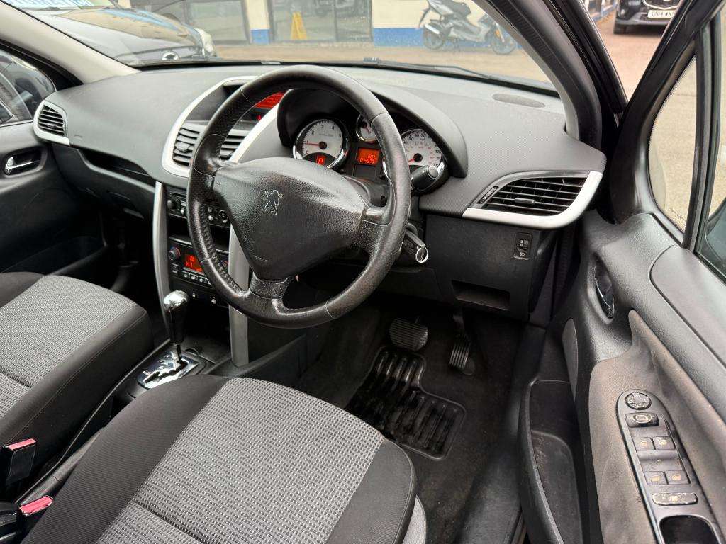 2010 PEUGEOT 207 2010 PEUGEOT 207