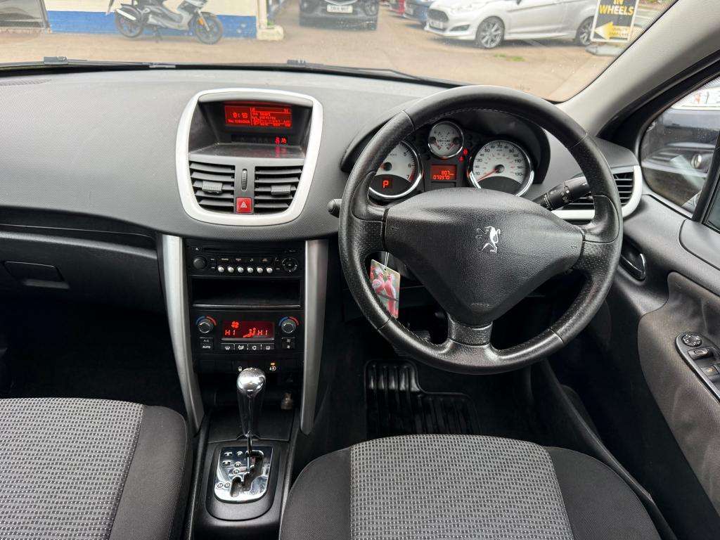 2010 PEUGEOT 207 2010 PEUGEOT 207